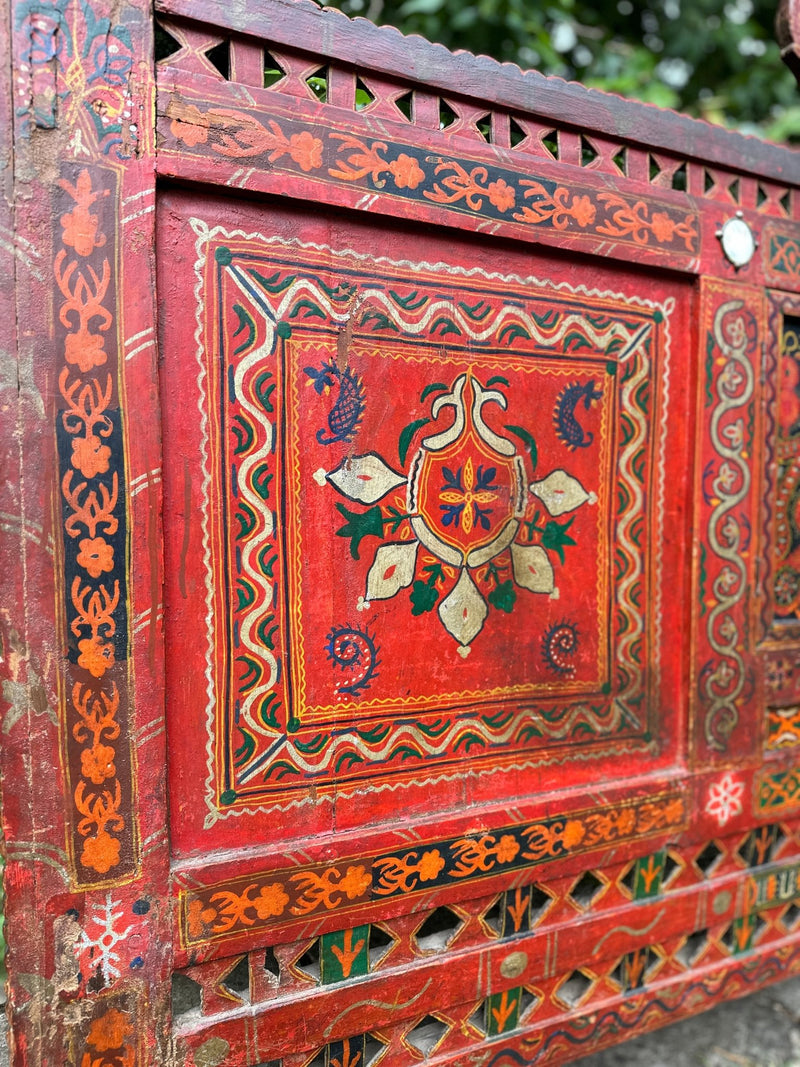 Early 20th Century Oriental Hand Painted Tibetan Alter Table Sideboard CabinetVintage Frog