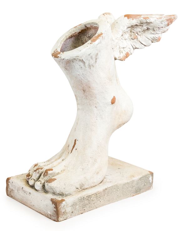 Large Rustic Stone Effect Winged Foot Figure Planter VaseVintage Frog M/RBrand New