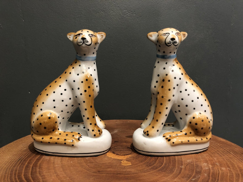 Pair of Ceramic Sitting Leopard Figures with Brown Tints – Vintage Frog
