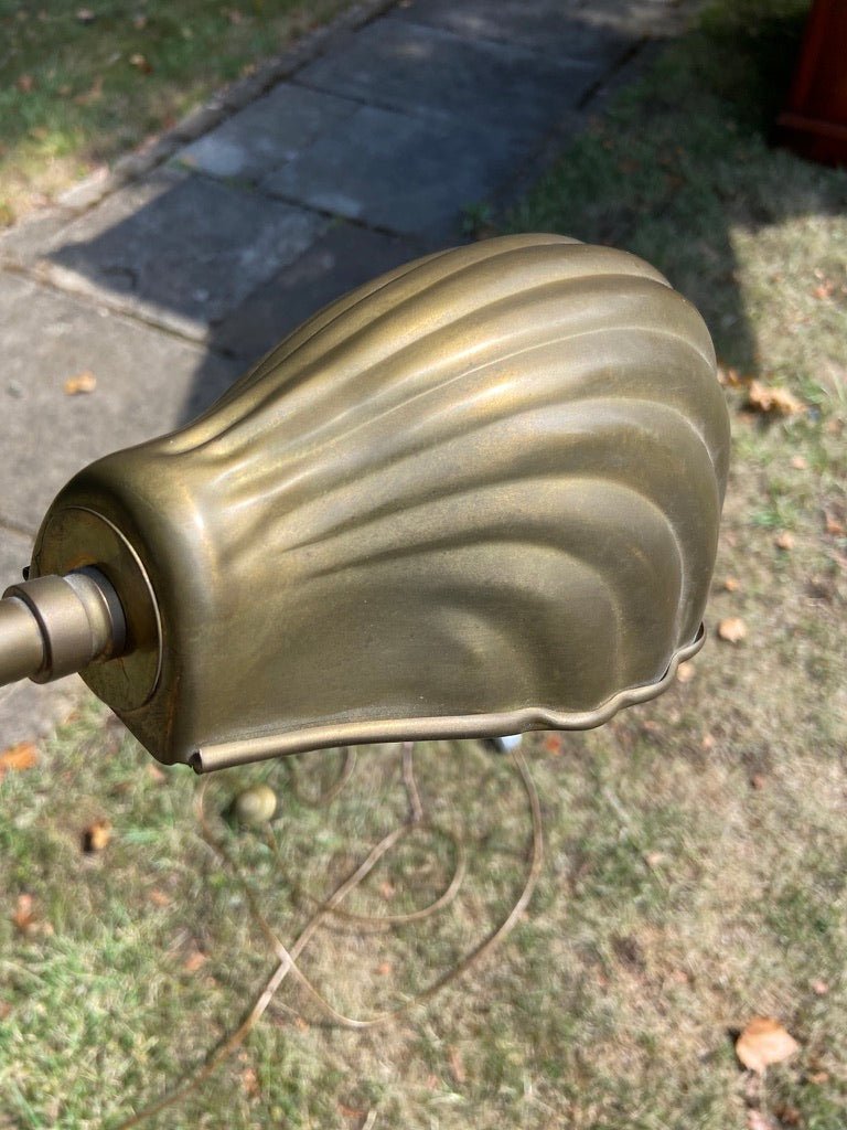 Vintage Mid Early 20th Century Brass Clam Shell Adjustable Floor LampVintage FrogFurniture