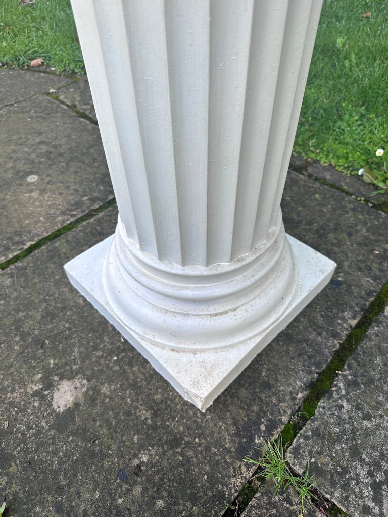 Vintage Plaster Roman Style White Column Plant StandVintage Frog