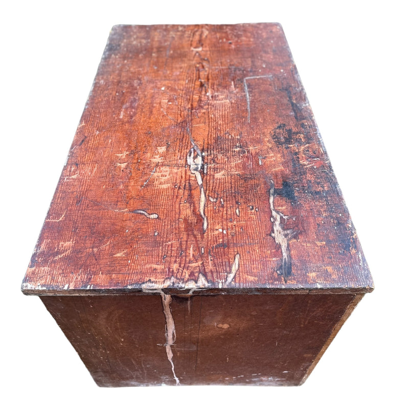 Vintage Short Architect’s Planners Chest / Coffee Table, Rustic & DistressedVintage Frog