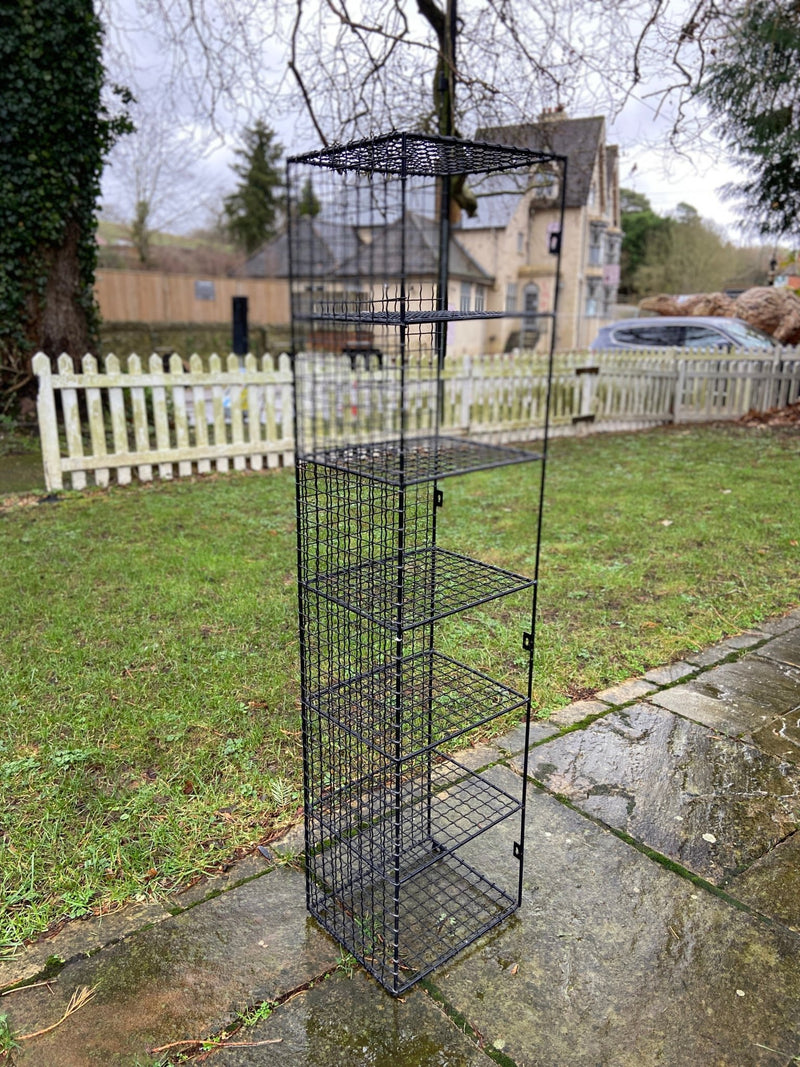 Vintage wire mesh storage locker/shoe rack 4 of 4Vintage Frog
